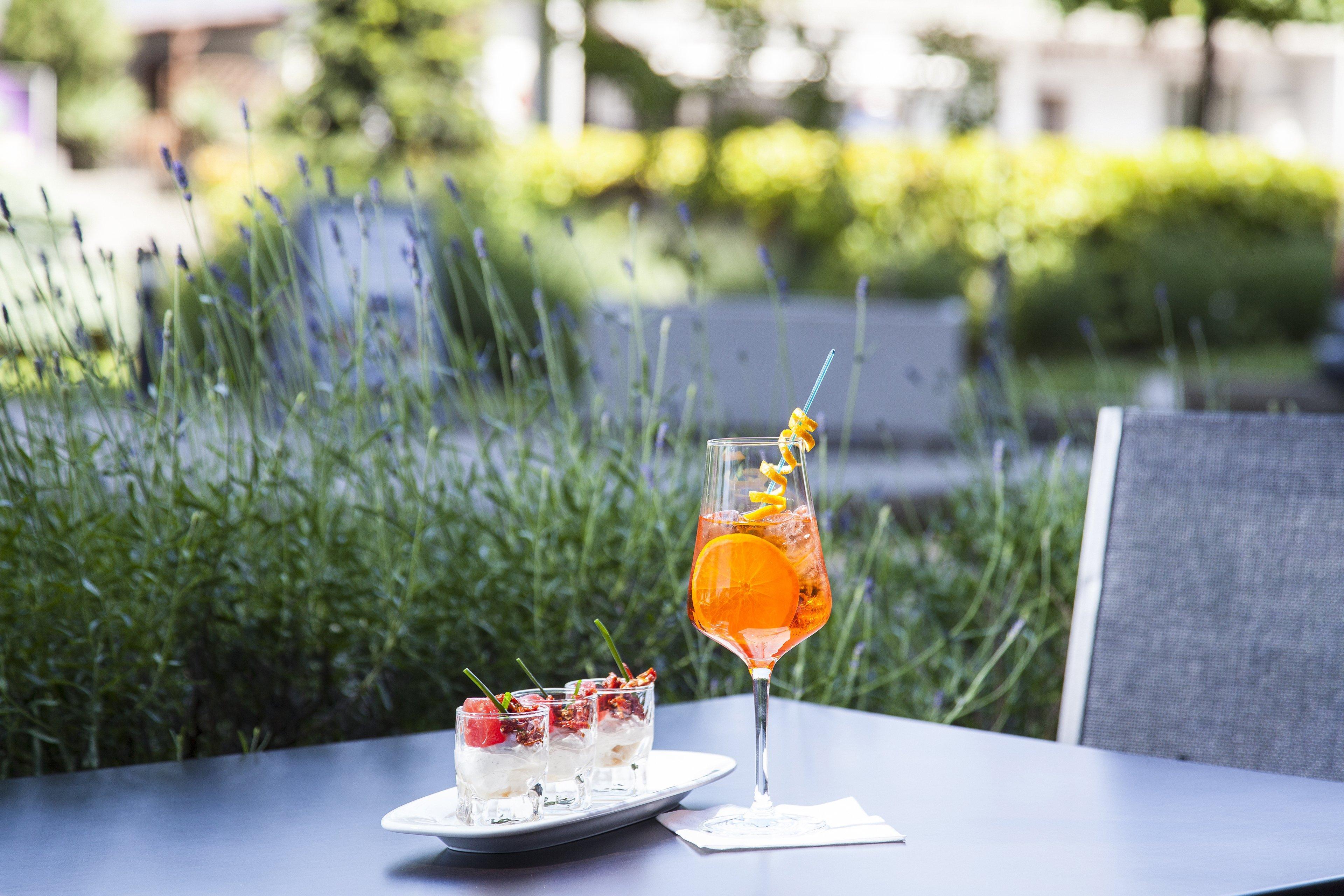 Hotel Crowne Plaza Geneva By Ihg Meyrin Exterior foto