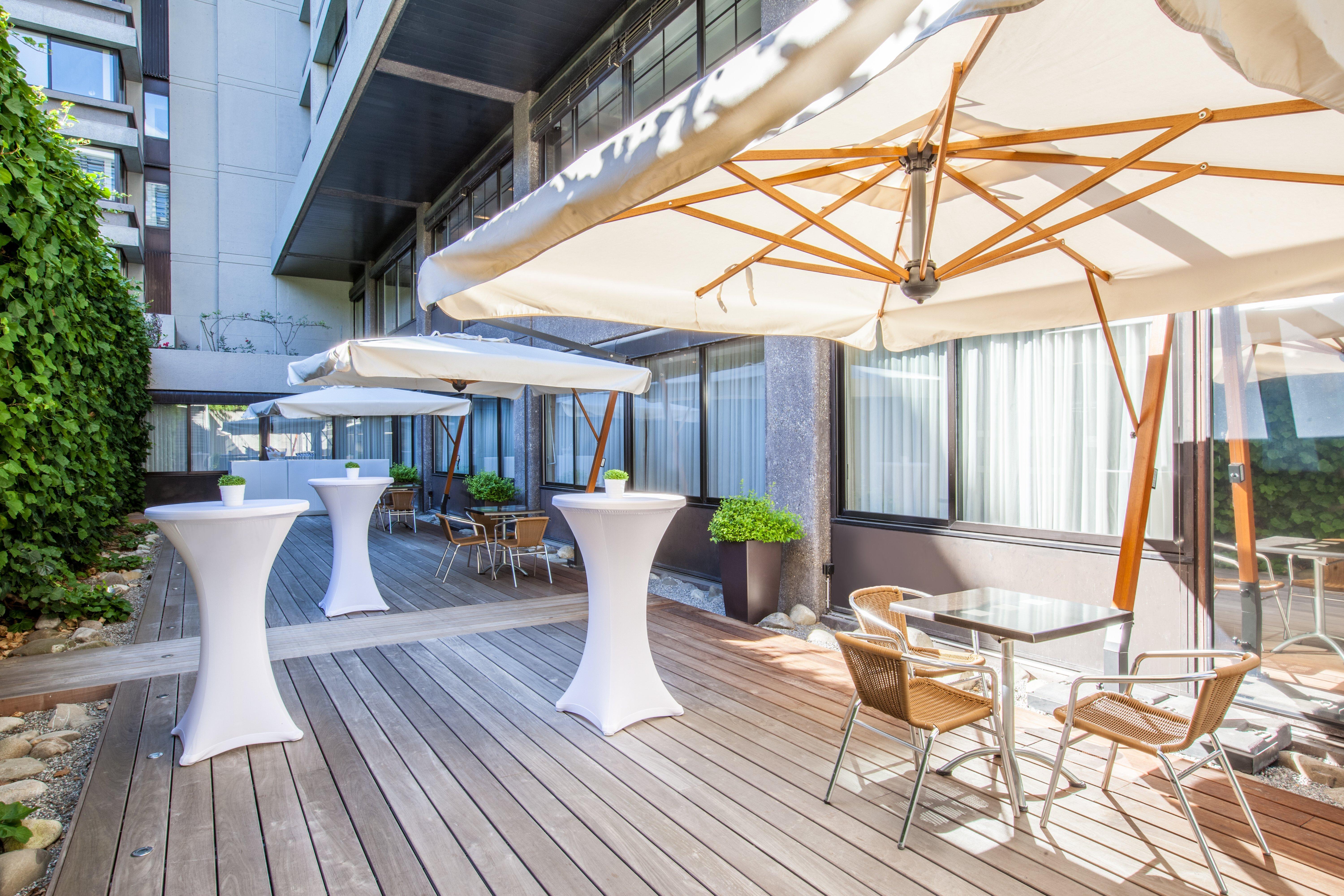 Hotel Crowne Plaza Geneva By Ihg Meyrin Exterior foto