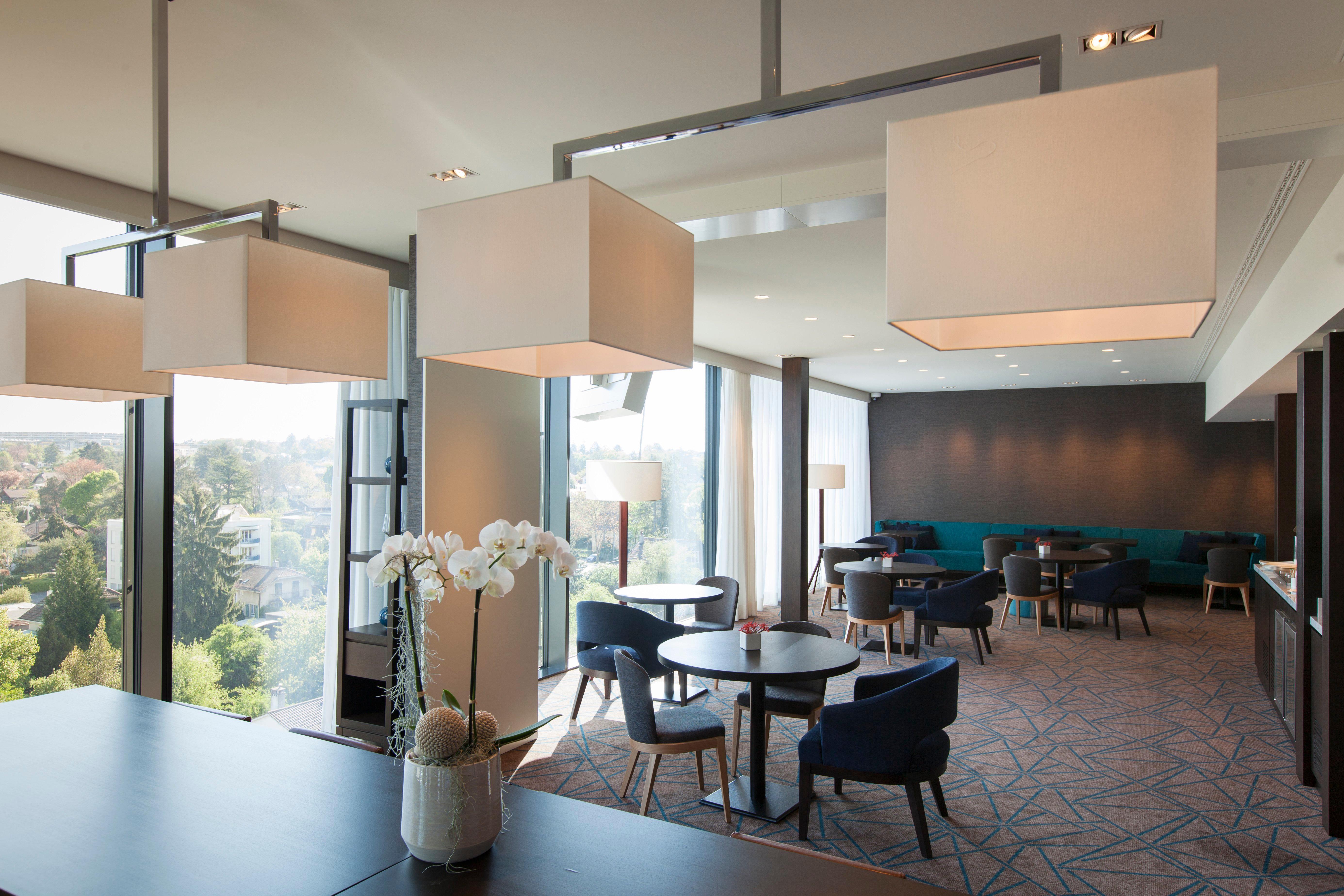 Hotel Crowne Plaza Geneva By Ihg Meyrin Exterior foto